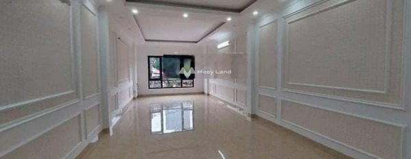 Ở Nghĩa Đô, Hà Nội, bán nhà, bán ngay với giá tốt nhất chỉ 15.5 tỷ có diện tích rộng 55m2, trong nhà này gồm có 3 PN cám ơn quý khách đã đọc tin-02