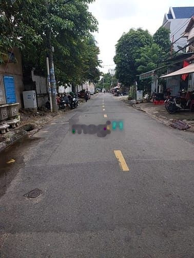 Đất 2 mt Trướcc sau ( 240m2 - 20tr ) đường Đồng Văn Cống P.TML Q.2 -01