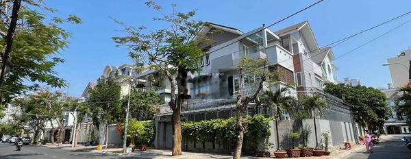 Nhà gồm 5 phòng ngủ bán nhà giá bán công khai chỉ 16.3 tỷ diện tích khoảng 90m2 vị trí đặt ở Nguyễn Thị Thập, Hồ Chí Minh-03