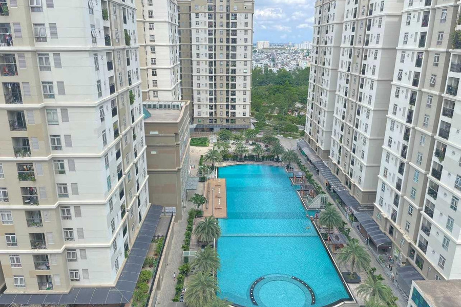 Hướng Tây - Bắc, bán chung cư vị trí thuận lợi tọa lạc ở Quận 9, Hồ Chí Minh, tổng quan ở trong căn hộ gồm 2 PN, 2 WC lh xem trực tiếp-01