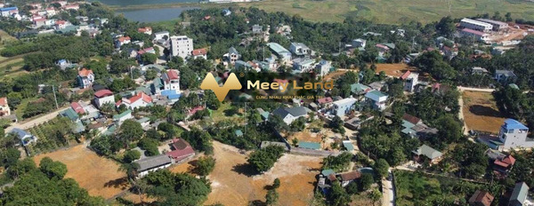 Xã Yên Bình, Huyện Thạch Thất 18 tỷ bán đất có diện tích khoảng 4658m2-03