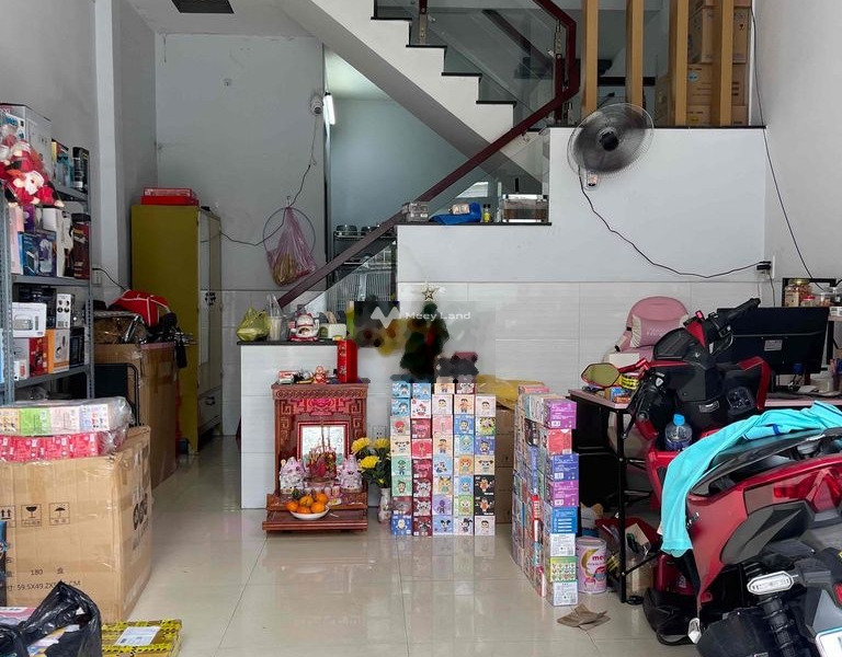 Cho thuê nhà, thuê ngay với giá cơ bản từ 8 triệu/tháng có một diện tích là 36m2 vị trí đặt vị trí ở Bình Hưng Hòa, Hồ Chí Minh-01