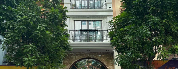 Bán nhà vị trí đẹp tọa lạc ngay ở Ô Chợ Dừa, Hà Nội bán ngay với giá hợp lý từ 27 tỷ có diện tích rộng 70m2 trong nhà này có 5 phòng ngủ-03