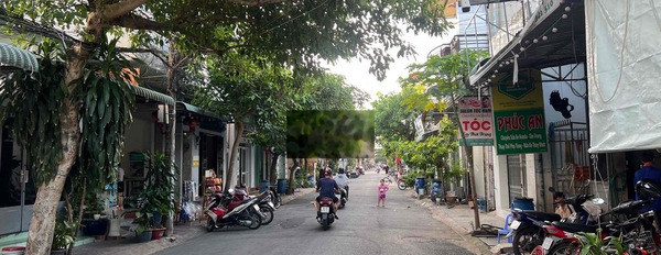 Bán mặt tiền kinh doanh ngay chợ 343 , nhà hàng phố đôi 2 đường DT743 -03