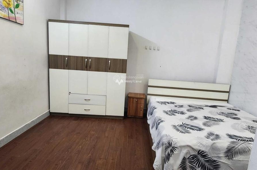 Cho thuê chung cư gần Âu Cơ, Hà Nội, trong căn hộ nhìn chung có tổng 1 phòng ngủ giá hợp lý-01