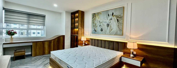 Chuyển nhượng căn hộ Golden Palace - 54 Lê Văn Lương 123 m2, 3 PN, 9 tỷ BC ĐN nội thất cao cấp -03