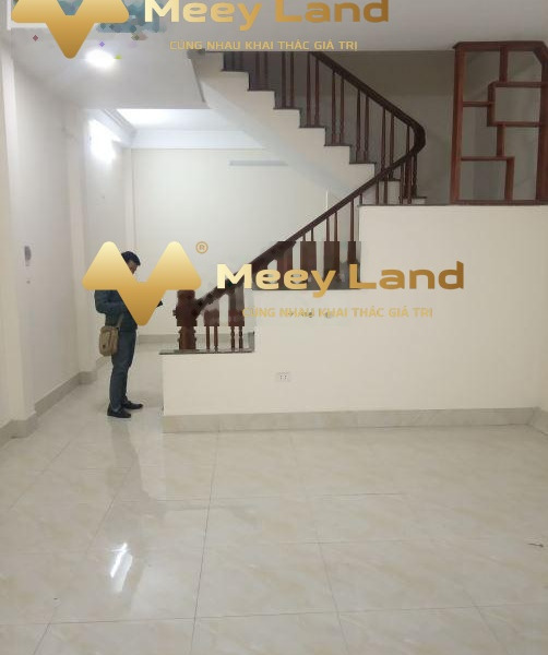 Cho thuê nhà dt thực 70 m2 vị trí thuận lợi tọa lạc tại Phường Phương Liệt, Hà Nội giá thuê thỏa thuận từ 14 triệu/tháng-01