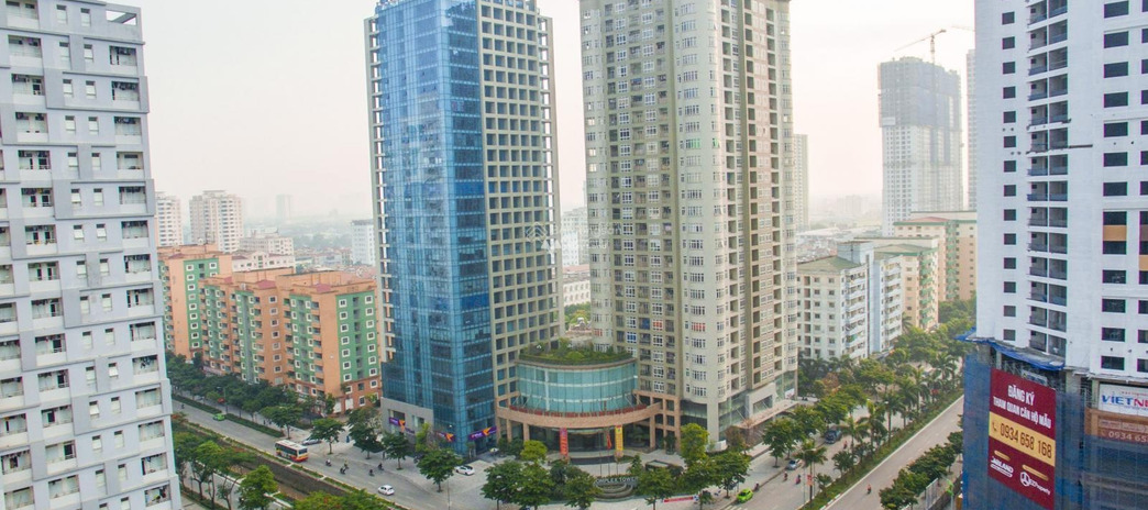 Vị trí đặt vị trí nằm tại Cầu Diễn, Hà Nội cho thuê sàn văn phòng thuê ngay với giá khuyến mãi chỉ 92 triệu/tháng có một diện tích là 400m2
