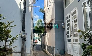 Có diện tích chính 200m2 bán nhà vị trí thuận lợi ở Quyết Thắng, Đồng Nai nhà này có 4 PN 4 WC cảm ơn bạn đã đọc tin.-03