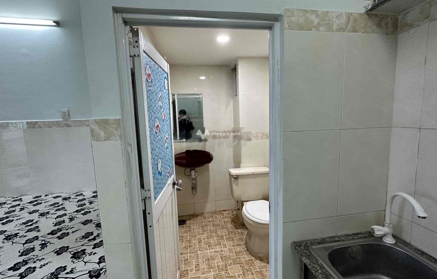 Căn hộ này có 1 phòng ngủ, cho thuê căn hộ vị trí thích hợp Phạm Hùng, Phường 5, 1 WC phong thủy tốt-01