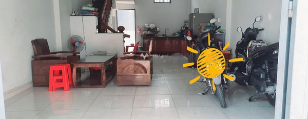 Cho thuê nhà nguyên căn 1 trệt 2 lầu 150 m2 Linh Xuân, Thủ Đức TPHCM -03