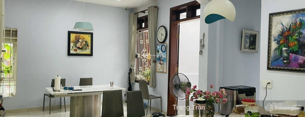 Có diện tích 54m2 bán nhà vị trí đẹp ngay Đỗ Tấn Phong, Hồ Chí Minh căn nhà này 3 phòng ngủ 3 WC liên hệ chính chủ-02