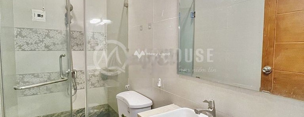 Cho thuê chung cư vị trí đẹp ngay trên Phan Đăng Lưu, Phường 14, căn hộ gồm có 1 PN, 1 WC nhà view bao đẹp-02