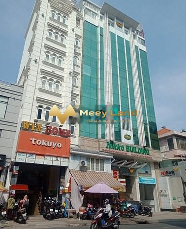 Cần tiền bán khách sạn mặt tiền Võ Văn Tần, phường 6, Quận 3