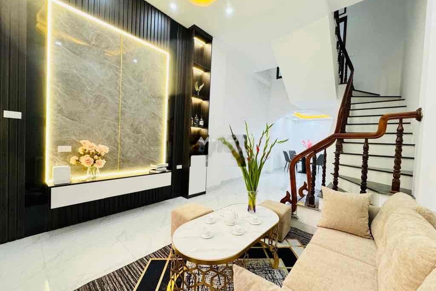 Vị trí nằm tại Khương Trung, Hà Nội bán nhà bán ngay với giá đề cử từ 3.98 tỷ diện tích chuẩn 45m2 nhà có tổng 3 PN còn chần chờ gì nữa-01