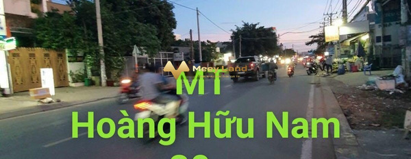 Trong căn này gồm 2 phòng ngủ, bán nhà ở diện tích rộng 200m2 vào ở luôn giá cực kì tốt chỉ 9.25 tỷ vị trí thuận lợi tọa lạc ngay trên Quận 9, Hồ Chí ...-03