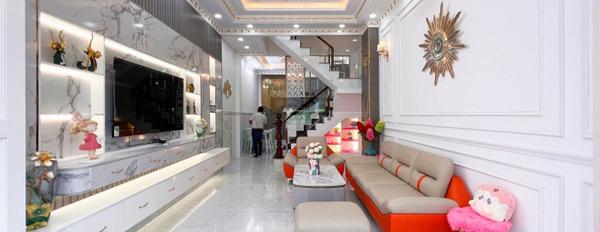 Nhà có tổng 4 phòng ngủ bán nhà giá bán cực tốt chỉ 5.6 tỷ diện tích chuẩn 52m2 vị trí mặt tiền tại Huỳnh Tấn Phát, Nhà Bè-02