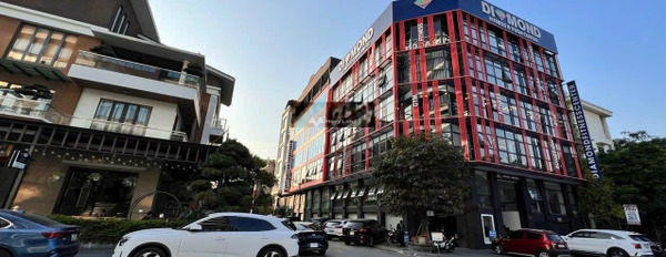Bán nhà có diện tích 92m2 mặt tiền tọa lạc tại Hạ Lý, Hồng Bàng bán ngay với giá giao động từ 16 tỷ ngôi nhà này gồm có 4 PN, 4 WC-02