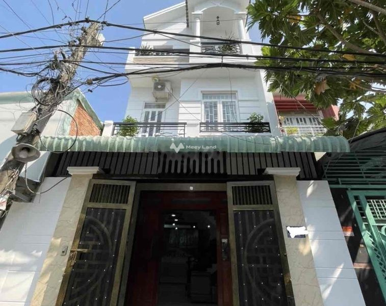 Vị trí đặt tọa lạc ngay Hà Huy Giáp, Hồ Chí Minh bán nhà bán ngay với giá hạt dẻ từ 4.79 tỷ tổng quan ngôi nhà này gồm 3 phòng ngủ 3 WC-01