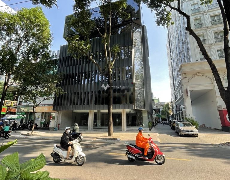 Vị trí đặt ở trung tâm Quận 3, Hồ Chí Minh cho thuê sàn văn phòng 850 triệu/tháng 1500m2-01