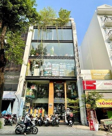 Bán nhà bán ngay với giá khởi điểm từ 64 tỷ diện tích rộng 178m2 vị trí đặt tọa lạc tại Phường 6, Hồ Chí Minh