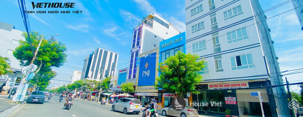 Nhà có tổng 1 PN, cho thuê nhà, giá thuê cực mềm 60 triệu/tháng có diện tích rộng 180m2 vị trí hấp dẫn ngay tại Phước Ninh, Hải Châu-03