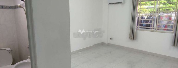 Kinh doanh xoay vốn cho thuê phòng trọ có diện tích chung là 23m2 Nằm ngay trên Bình Thạnh, Hồ Chí Minh thuê ngay với giá khoảng 4 triệu/tháng-02