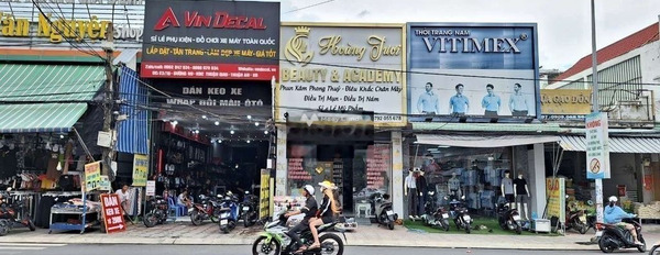 Vị trí đẹp ở Thuận An, Bình Dương bán nhà giá bán cực kì tốt chỉ 9.3 tỷ trong nhà này có 3 phòng ngủ 2 WC-02