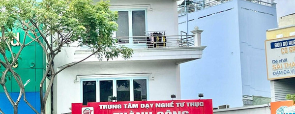 Nhà có 3 phòng ngủ bán nhà ở diện tích khoảng 66m2 bán ngay với giá siêu khủng 13 tỷ vị trí thuận lợi tọa lạc ở Tân Thuận Tây, Quận 7-03