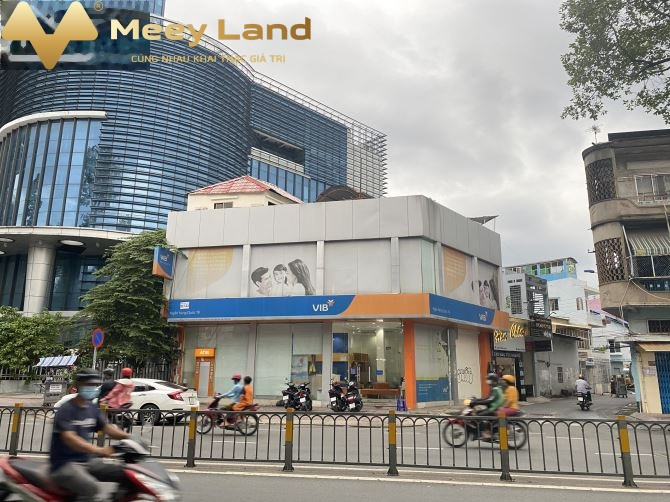 Có một dt 352 m2, cho thuê nhà ở vị trí thuận tiện ngay tại Phường 12, Hồ Chí Minh, với đường thông ngang 30 mét lh xem trực tiếp-01
