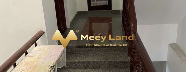 Vị trí tiện lợi Nguyễn Thị Định, Quận 2 cho thuê nhà thuê ngay với giá hiện tại 16 triệu/tháng, trong nhà nhìn chung bao gồm 4 PN, 5 WC-02