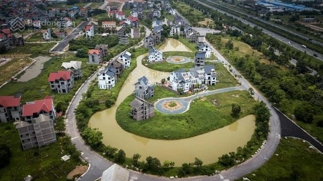 Ngay trong New House City, bán liền kề mặt tiền nằm tại Quốc Oai, Hà Nội diện tích rất rộng 232m2, trong nhà này có tổng 6 PN-01