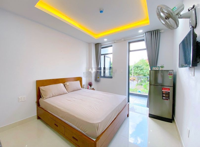 Trả nợ cho thuê chung cư vị trí mặt tiền nằm trên Phùng Văn Cung, Hồ Chí Minh thuê ngay với giá khởi đầu 6.5 triệu/tháng có diện tích rộng 30m2-01