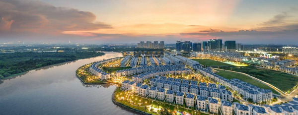 Bán biệt thự với diện tích thực 288m2 Nằm ngay trên Quận 9, Hồ Chí Minh bán ngay với giá rẻ bất ngờ 25.5 tỷ, trong nhà nhìn chung gồm có 4 PN, 3 WC-02