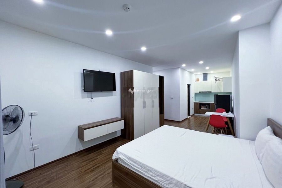 Trong căn hộ này gồm có 1 phòng ngủ, cho thuê căn hộ vị trí đẹp tọa lạc ngay Đào Tấn, Hà Nội, 1 WC tin chính chủ-01