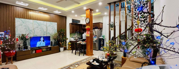 Bán nhà vị trí đẹp tọa lạc ngay ở Trạm Trôi, Hà Nội bán ngay với giá giao động 1.75 tỷ có diện tích gồm 33m2 trong nhà này gồm 3 PN-03