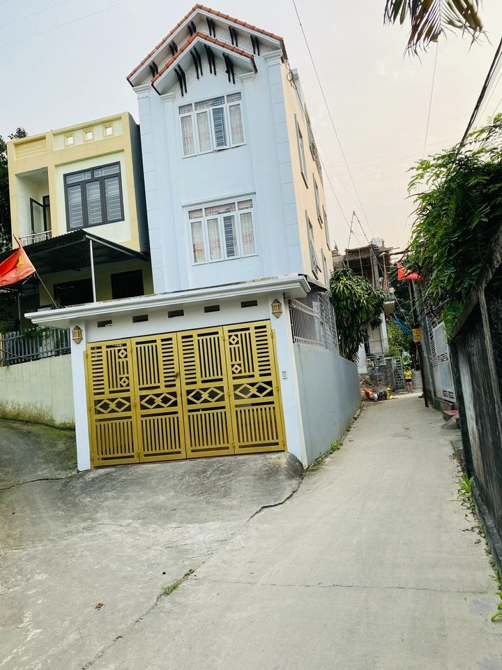 Bán nhà riêng thành phố Cẩm Phả tỉnh Quảng Ninh giá 1.9 tỷ-0