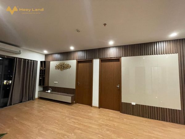 Chính chủ cần bán căn hộ tại chung cư TSG Lotus Sài Đồng, Long Biên