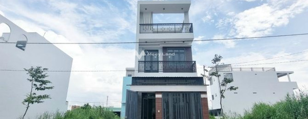 DT 300m2, cho thuê biệt thự vị trí đặt ở trung tâm Đường B10, Ninh Kiều, tổng quan trong ngôi nhà 4 phòng ngủ, mặt lộ ngang 15 m cảm ơn bạn đã đọc tin-03