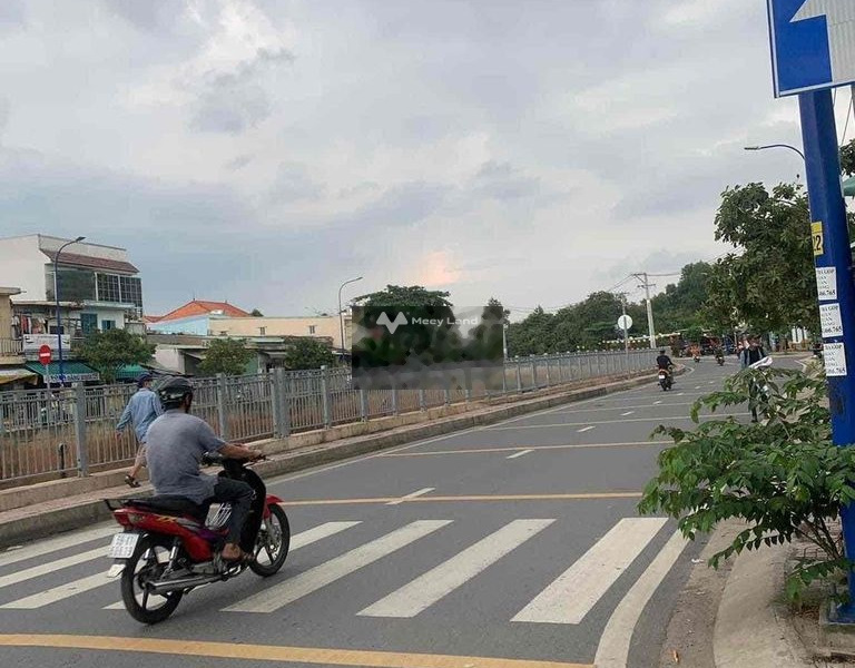 Bán nhà vị trí ở Bình Tân, Hồ Chí Minh bán ngay với giá siêu mềm chỉ 3.7 tỷ có diện tích chung là 45m2 tổng quan nhà bao gồm có 2 PN-01