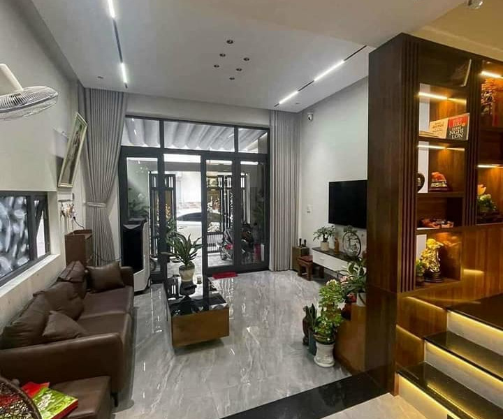 Cần bán nhà riêng thành phố Quy Nhơn tỉnh Bình Định, giá 6,5 tỷ-01