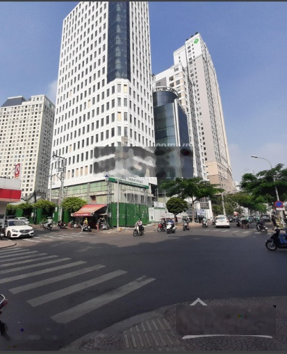 Văn phòng Phượng Long đường Nguyễn Trường Tộ quận 4 cho thuê, đưa vào sử dụng năm 2020 -01