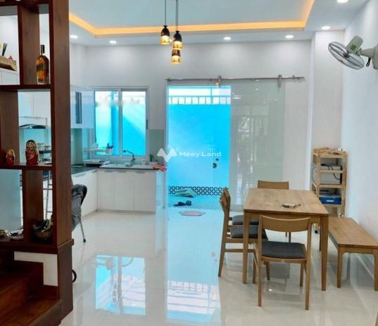 Vị trí đặt ngay trên Phước Tân, Khánh Hòa bán nhà bán ngay với giá mua ngay chỉ 2.88 tỷ diện tích rộng 46m2 cảm ơn đã xem tin