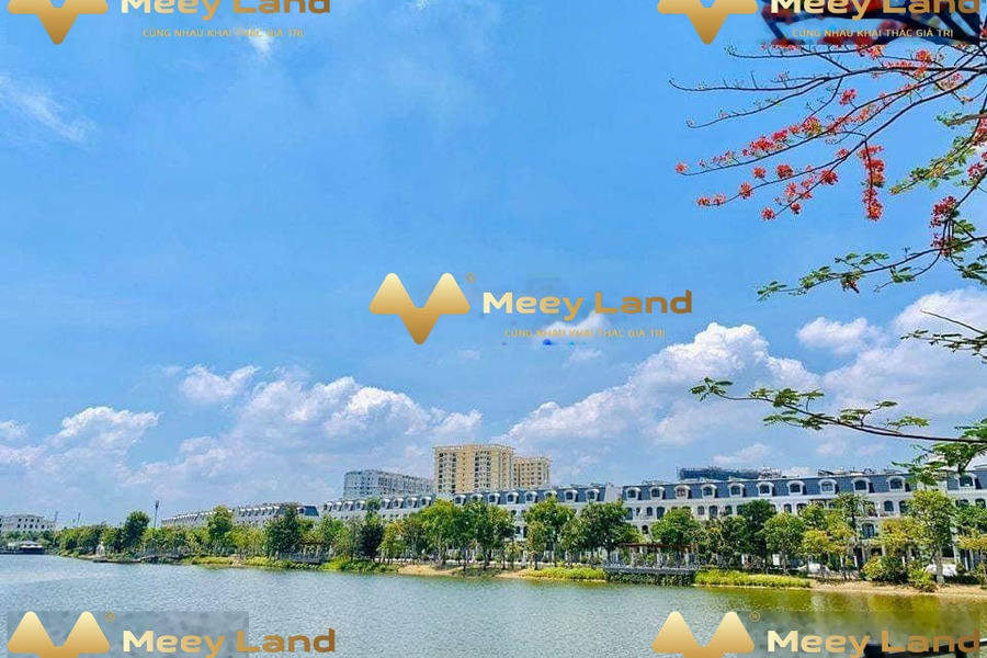 Xoay trả sạch nợ bán nhà mặt tiền tọa lạc gần Quận 2, Hồ Chí Minh vào ở luôn giá bất ngờ 13.2 tỷ có diện tích chính 100m2 vào ở ngay-01