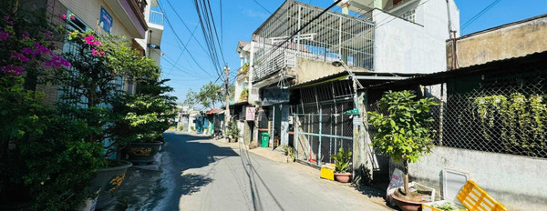 Diện tích 106m2 bán nhà ở vị trí tiện lợi Long Bình, Đồng Nai trong nhà 2 PN 1 WC hỗ trợ mọi thủ tục miễn phí, giá mùa dịch.-03