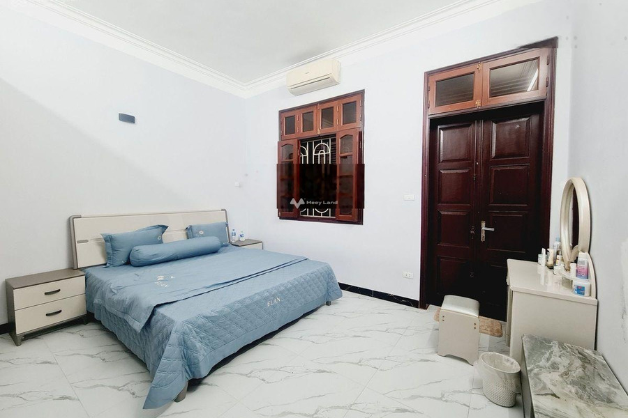 Nhà có 3 phòng ngủ bán nhà ở có diện tích chính 52.6m2 ngay trên Lê Trọng Tấn, Khương Mai-01