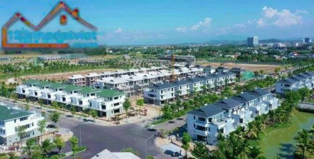 Bán liền kề diện tích khoảng 80m2 vị trí mặt tiền gần Huế, Thừa Thiên Huế