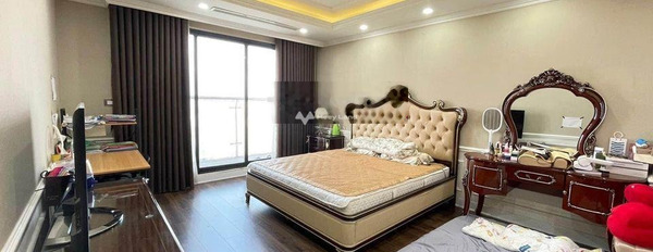 Ngôi căn hộ này bao gồm Đầy đủ, bán căn hộ với diện tích khoảng 195m2 mặt tiền tọa lạc trên Vạn Phúc, Hà Nội bán ngay với giá bất ngờ 5.38 tỷ-03