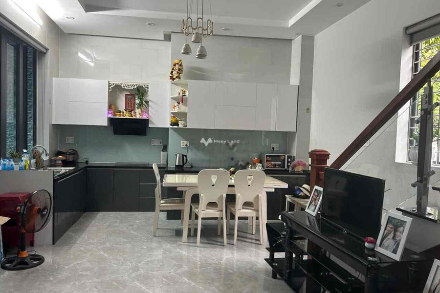 Vì thừa nhà nên cho thuê nhà tổng diện tích 70m2 giá thuê đặc biệt từ 12 triệu/tháng vị trí nằm ở Phan Thanh, Đà Nẵng nhà view bao đẹp-01
