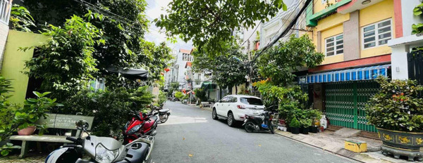 Bán nhà có diện tích rộng 2426m2 vị trí mặt tiền tọa lạc gần Nguyễn Cửu Đàm, Tân Phú giá bán chốt nhanh từ 23 tỷ-02